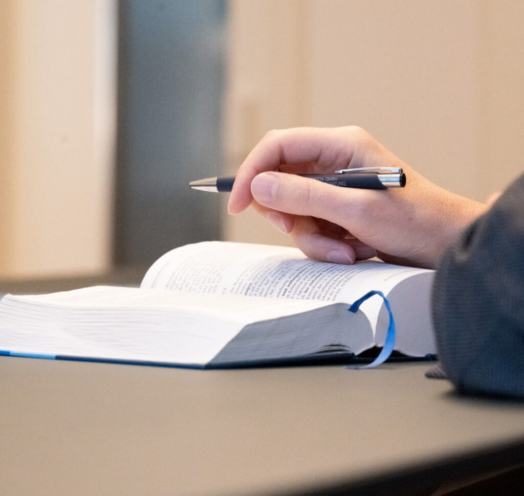 Stift über Erbrechtbuch